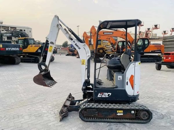 2016 2TON E20 BOBCAT